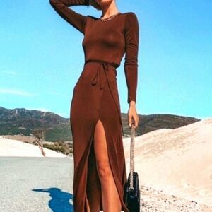 NWT Zara Midi Open Back Maroon Dress With Shoulder Pads Sz L #0239